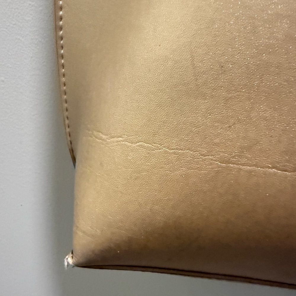 Neiman Marcus Gold Tote with Cut-Out Design - Picture 15 of 16